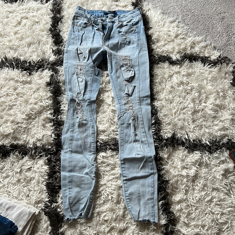 aeropostale ripped skinny jeans